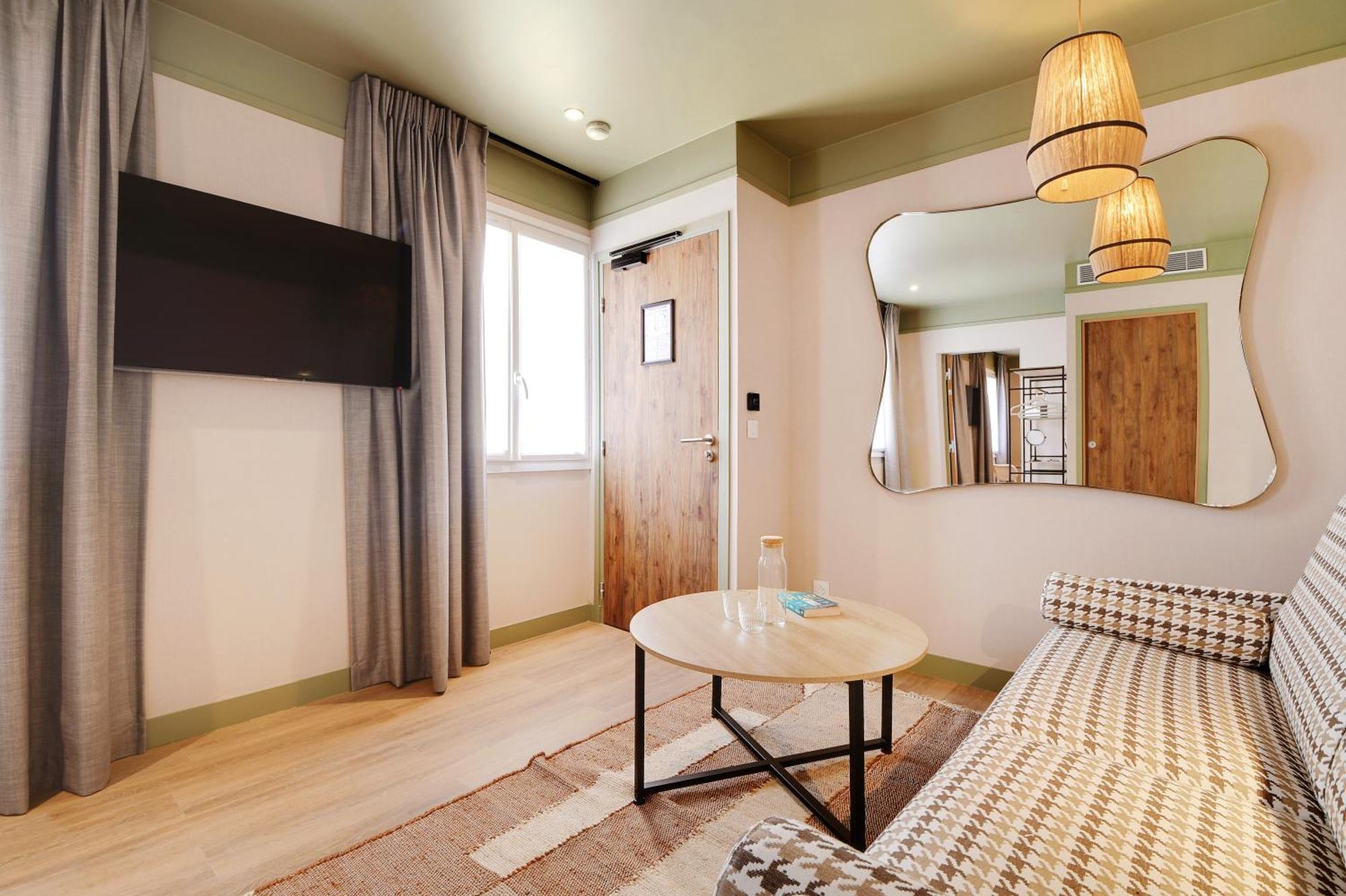 Hotel Cocoon Saint-Ouen  Exterior photo